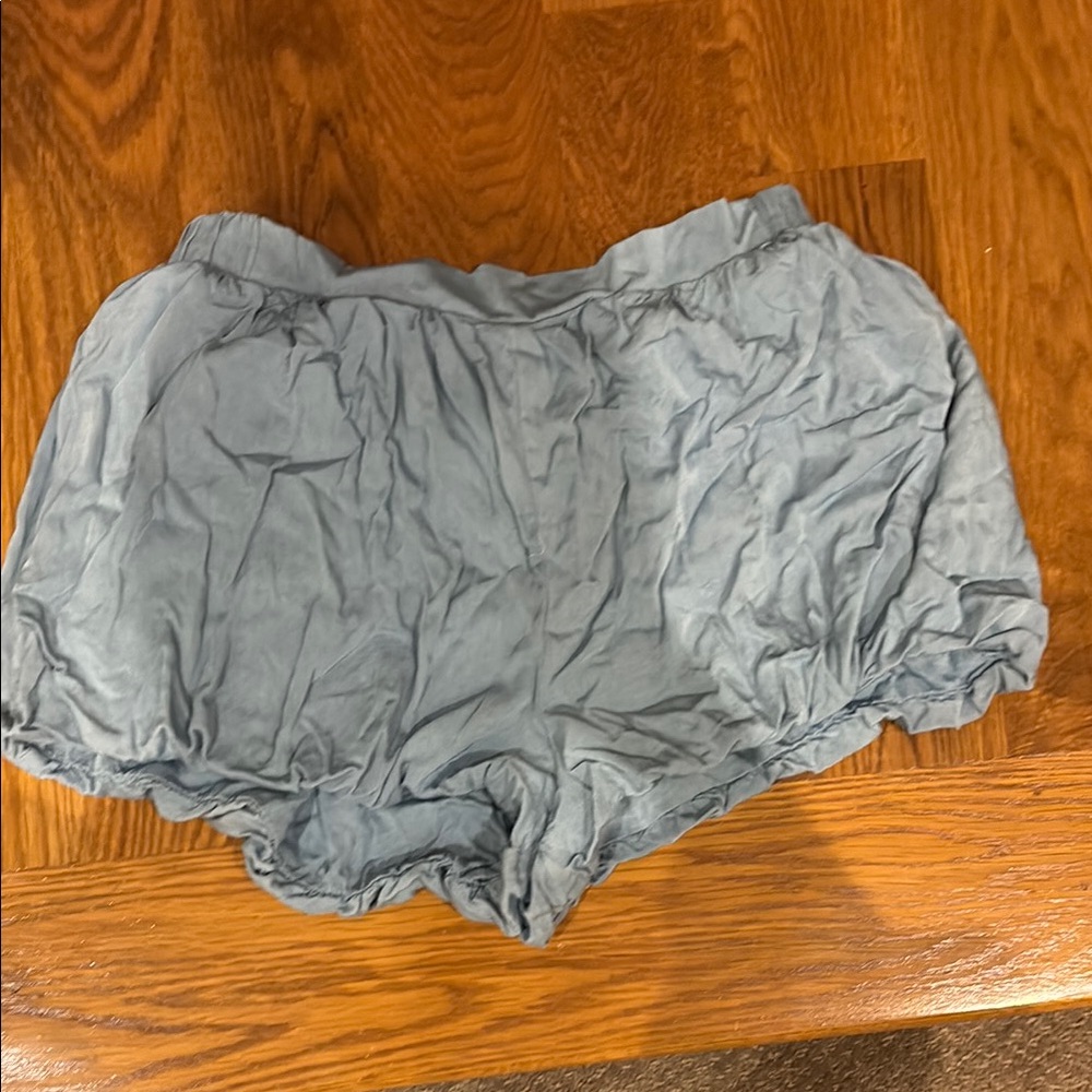 Light blue altard state bubble shorts - size large - about 2/2.5” inseam